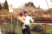 (1987-03) Avec Gaetan chez les parents de Rudy